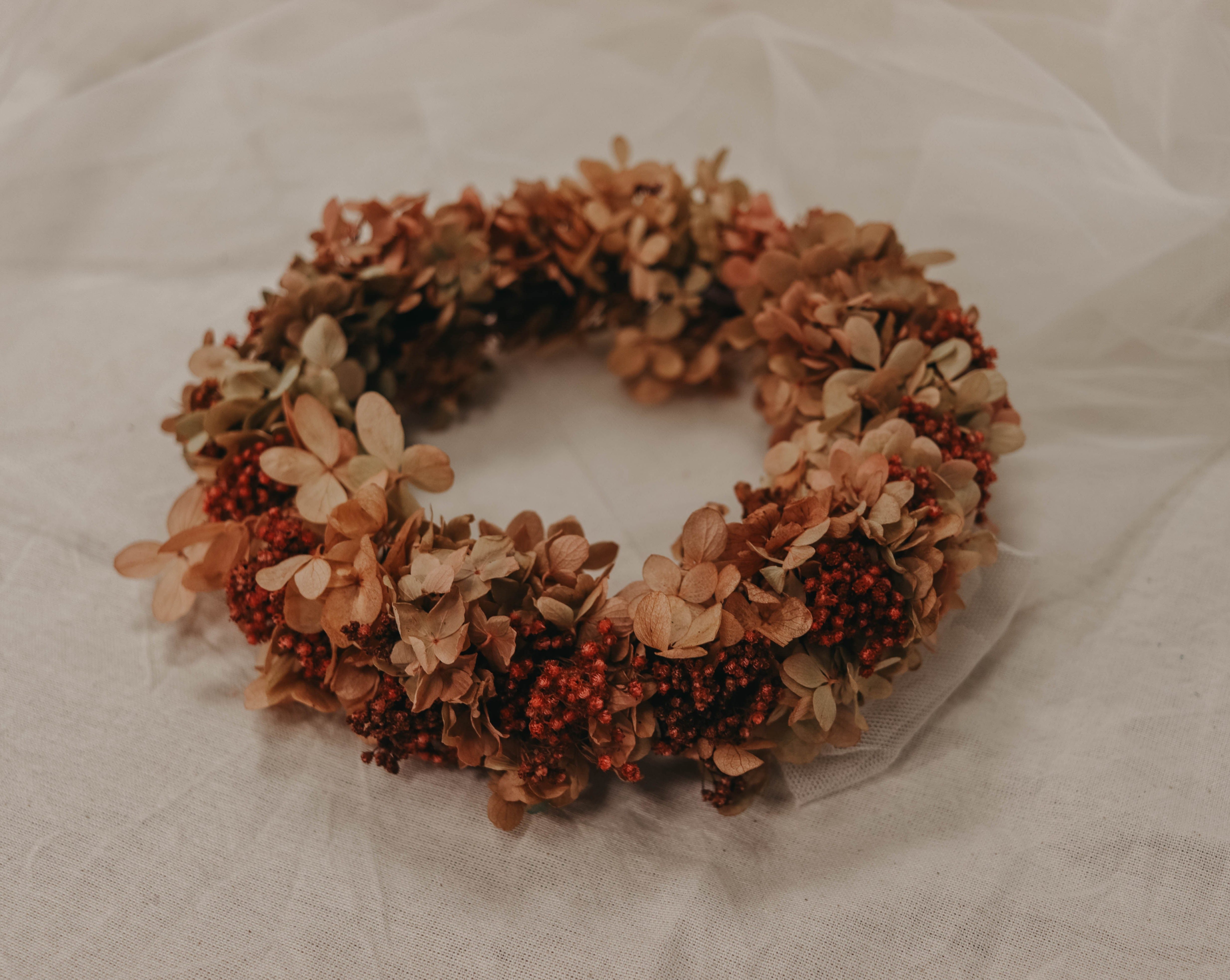 corona arras niña flores