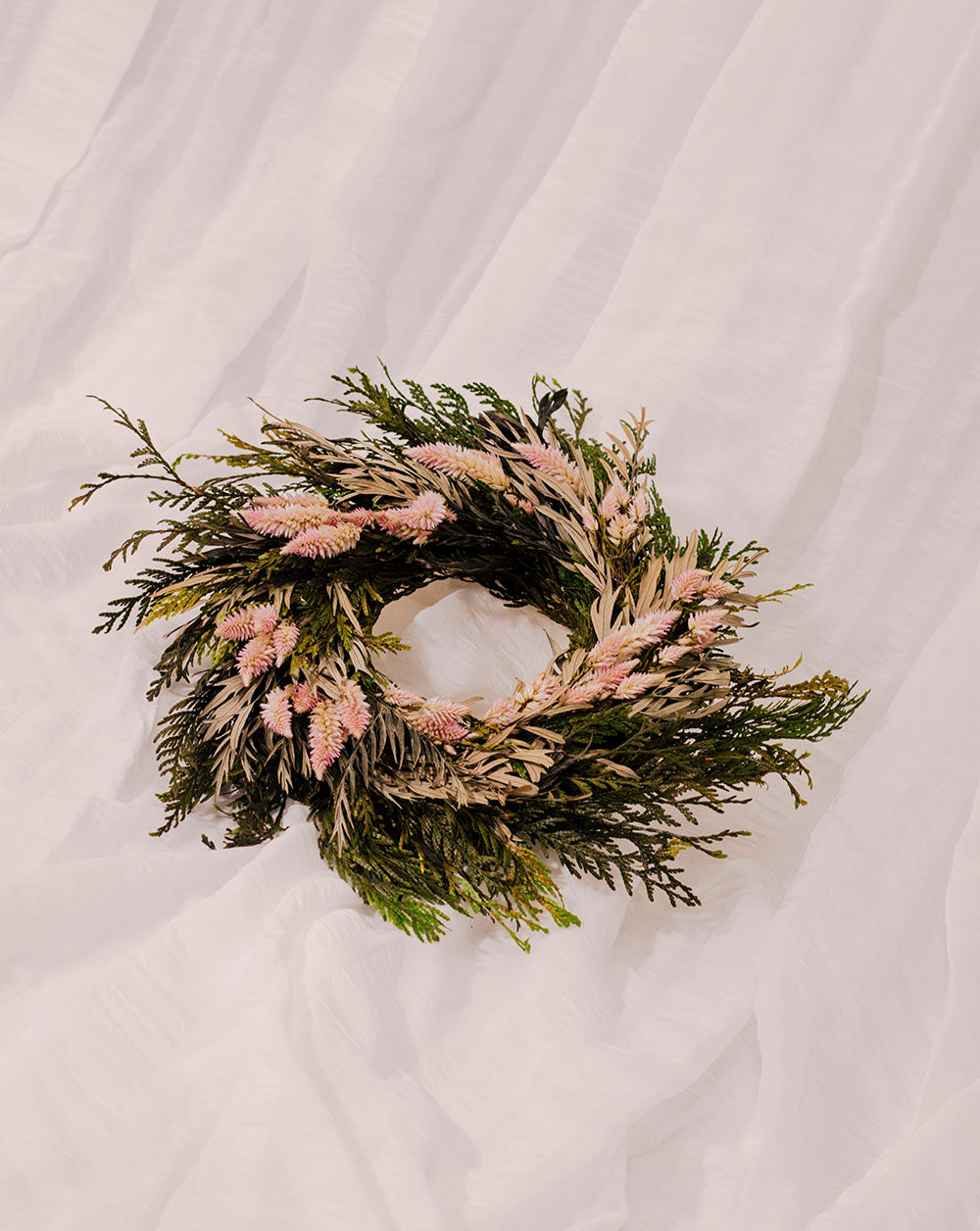 corona navidad rosa