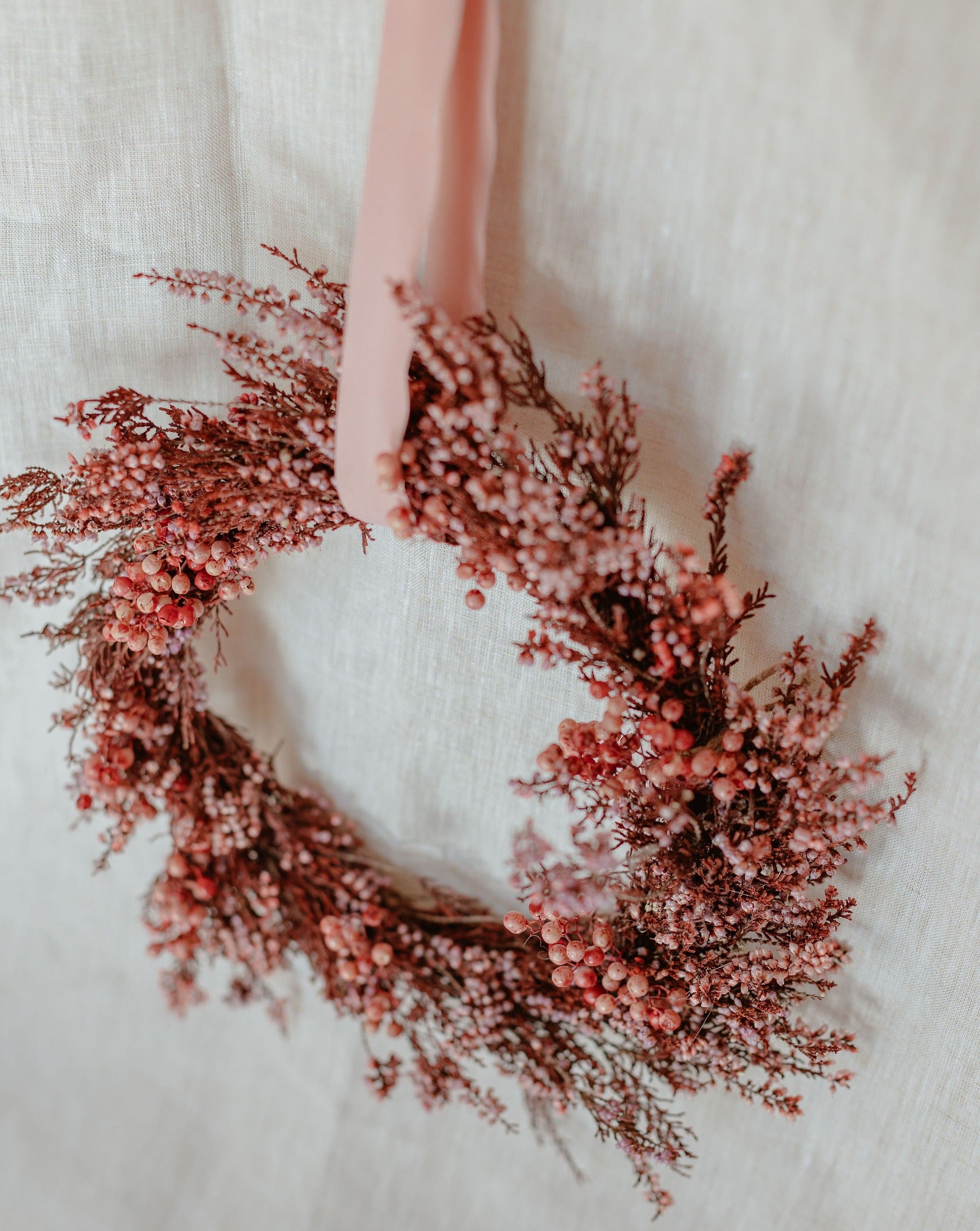 detalle decoración flores adviento navidad preservadas