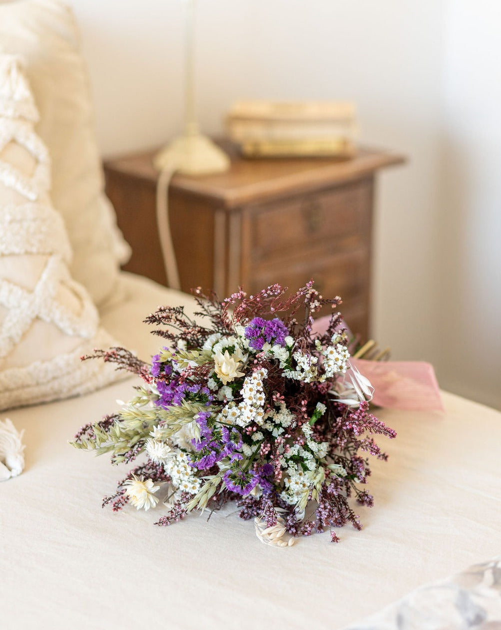 Sunflower Ramos De Novia Naturales Con Girasoles Ramo De Novia Con  Girasoles Y Matiola Azul, image size:1002x1258