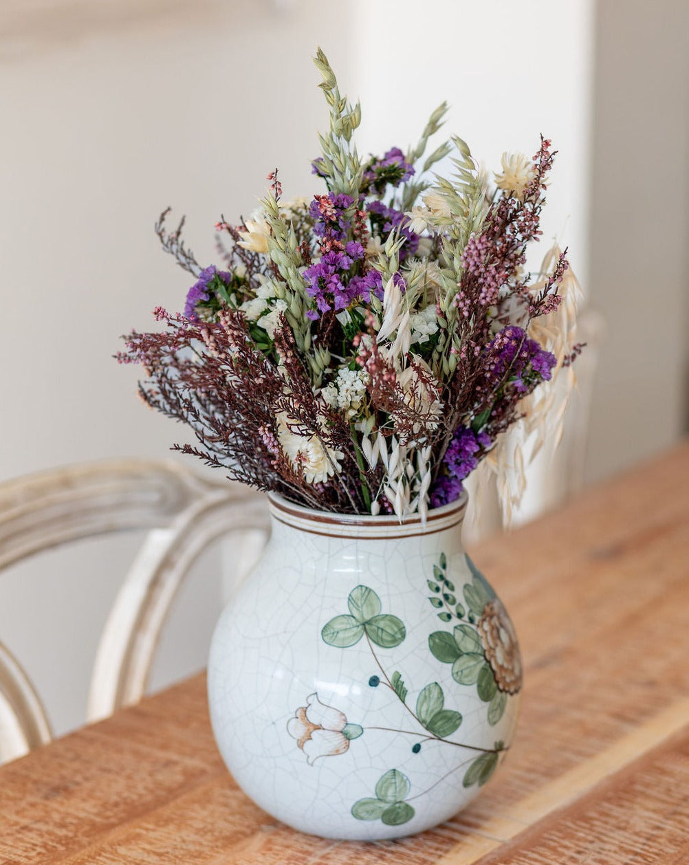 Ramo decorativo preservado en tonos morados