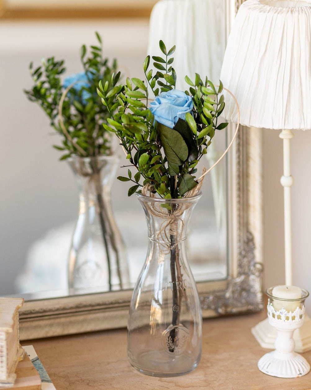 Regalar una rosa azul