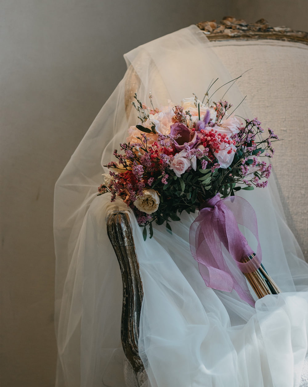 ramo rosas color novia