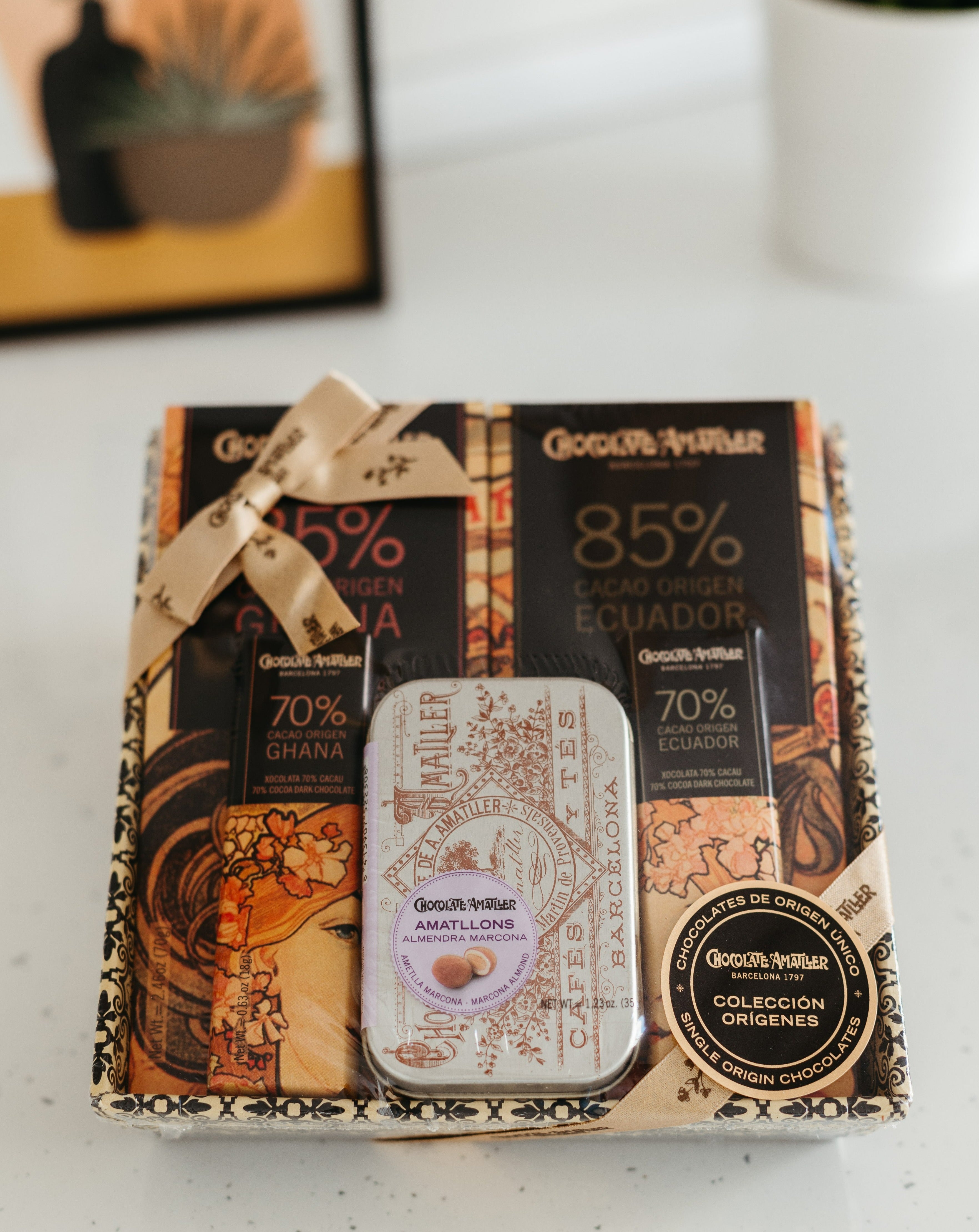cesta surtido chocolate premium