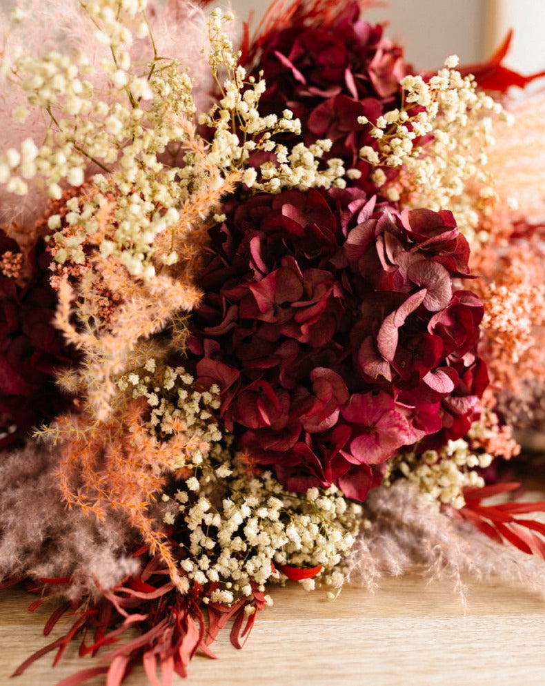 ramo hortensias rojas preservadas