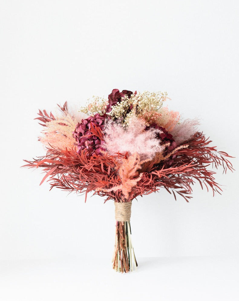 hortensias rojas y paniculata