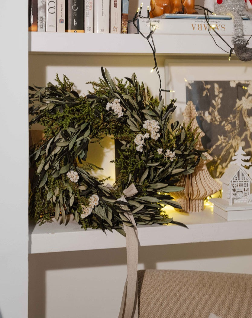 Corona tatarica y olivo verde Corona olivo y eucalipto navidad flores preservadas adviento lazo lino