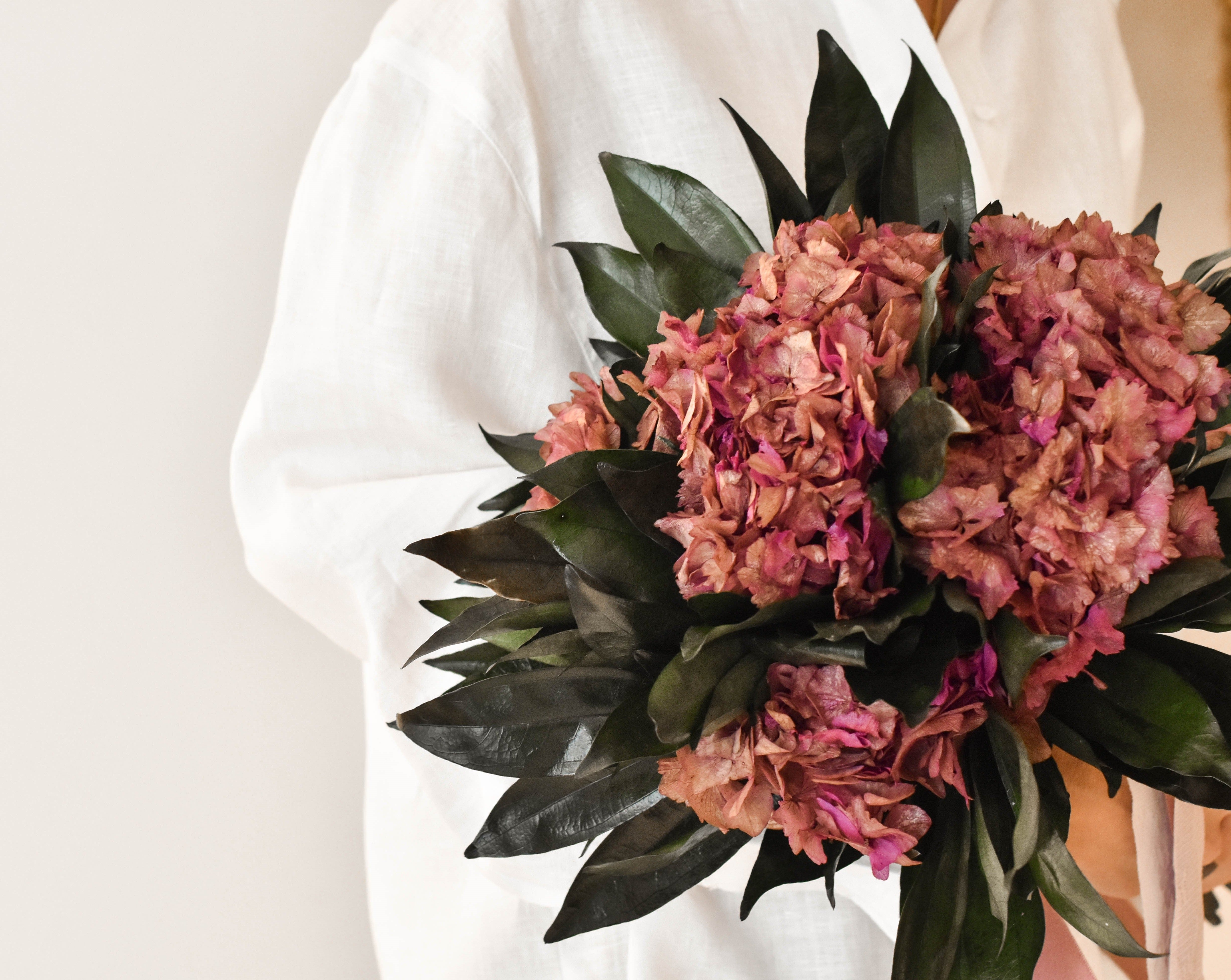 ramo hortensias matizadas moradas