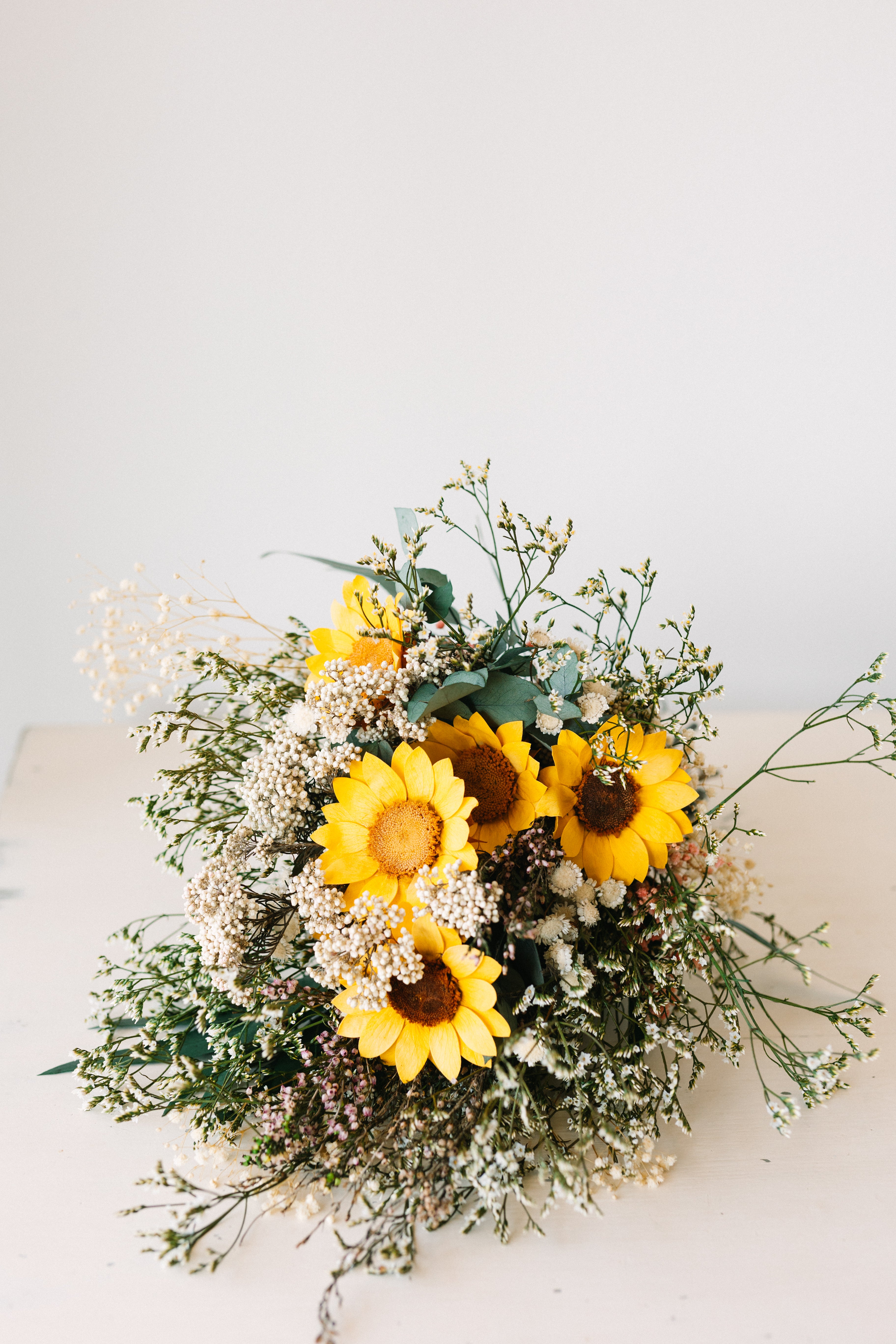 ramo de campo de girasoles