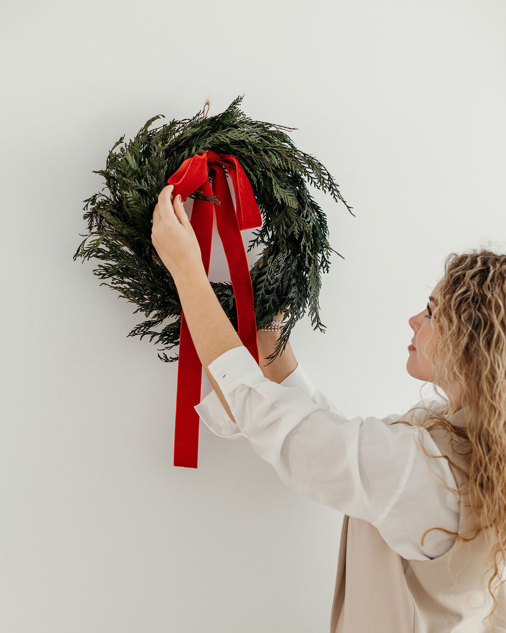 Corona navidad adviento tuya lazo rojo preservada 