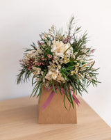 Ramo decorativo con hortensia silvestre